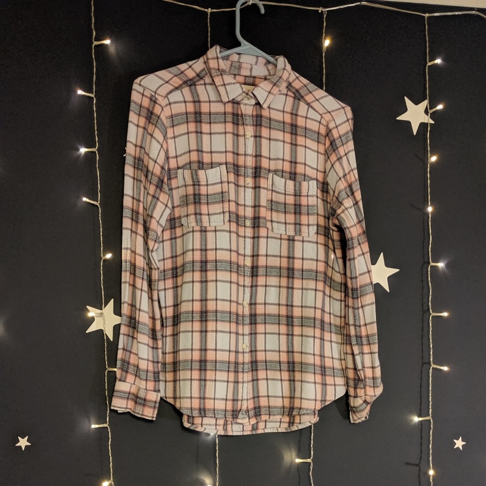 Soft pick and blue flannel
